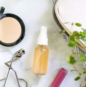 All Natural Face Setting Spray